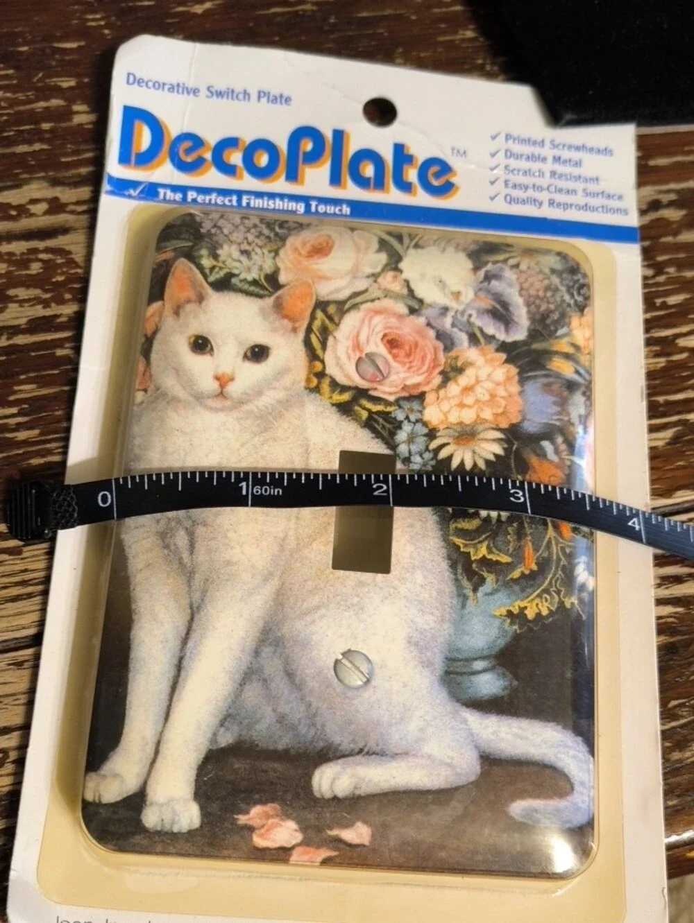 Vintage White Cat Decorative Light Switch Plate -